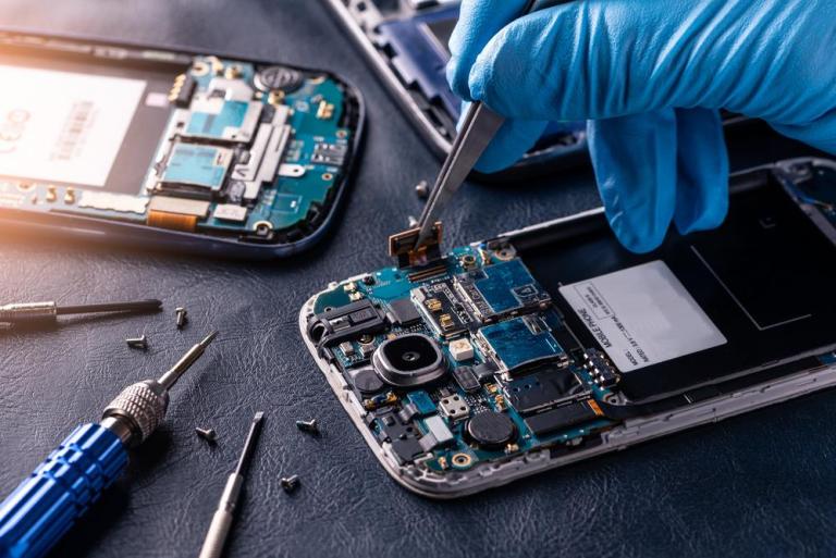Nos conseils pour choisir des téléphones reconditionnés à Dole